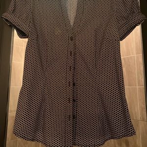 Express Design Black/Pink Geometric Buttondown